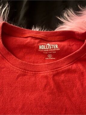 Hollister Bright Red Crewneck Tee